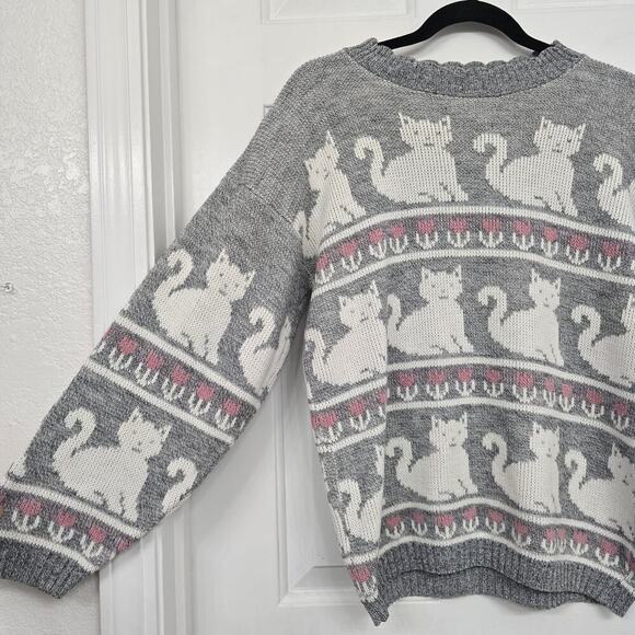 VTG Adele Knitwear Gray Sweater Crew Neck Cottagecore Cozy Catlady Grandma Core - Picture 2 of 7
